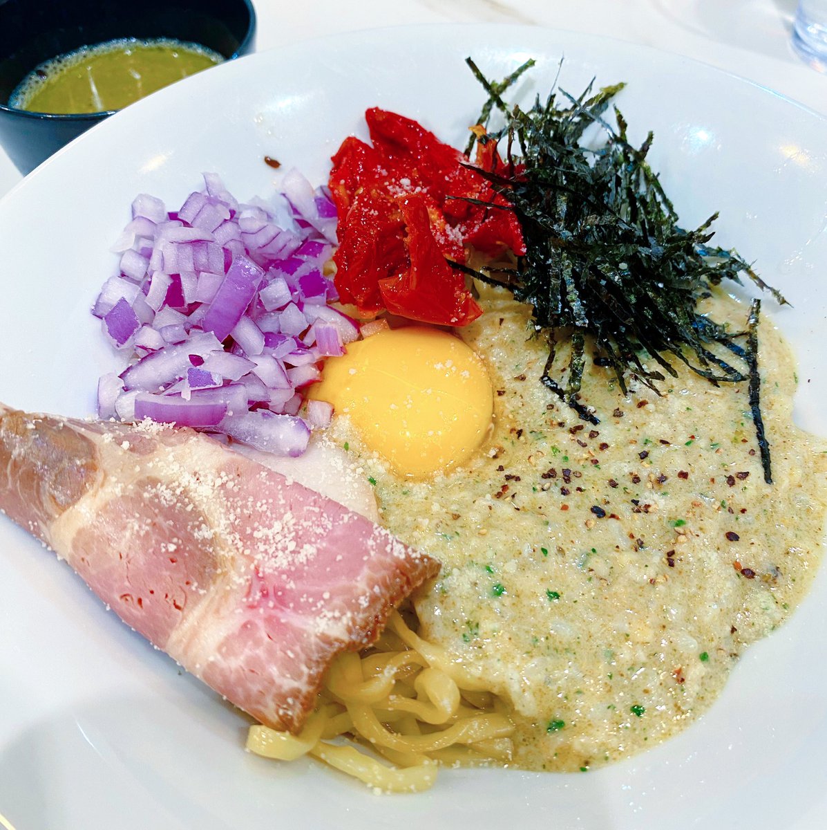 限定ハンターYOSHI tweet media