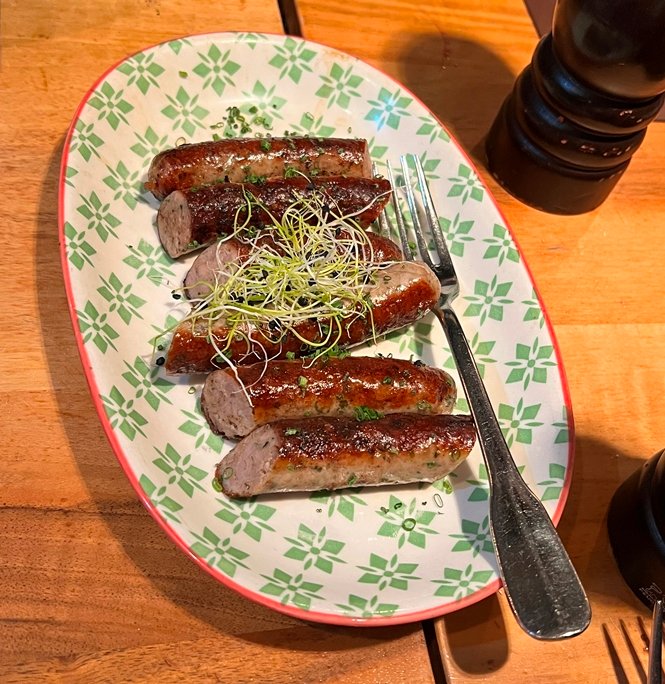 TheDiningFeed's tweet image. If you are a meat lover, this place is always a safe bet @ Restaurant AuGust thediningexperience.org/?p=54475 #ZRH #Zurich #Switzerland #foodiechats #nomnom #yummy #tastydishes #meatlovers