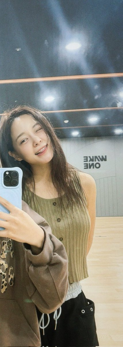 너무 좋다🥰언니의 연습실 거셀 보고싶었다구!!!
#김세정 #세정 #KIMSEJEONG