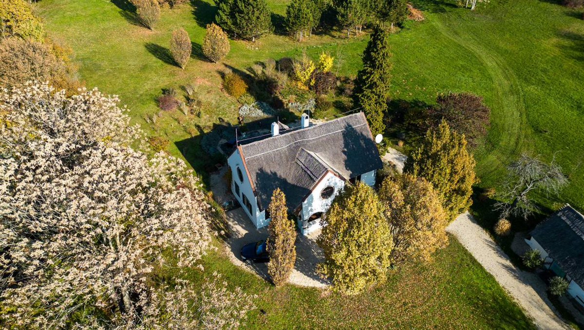 Ungarn-Immobilien.ch - Haus kaufen in Ungarn 🚜 tweet media