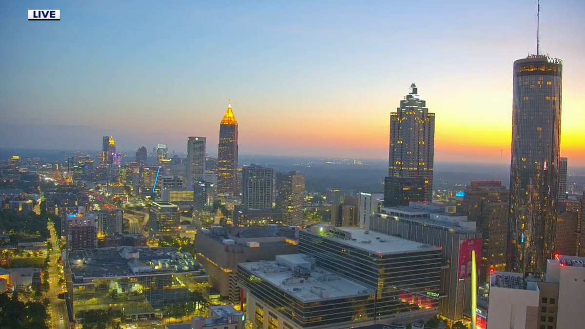 AForbesWx's tweet image. Spectacular sunrise across Metro #Atlanta this morning!