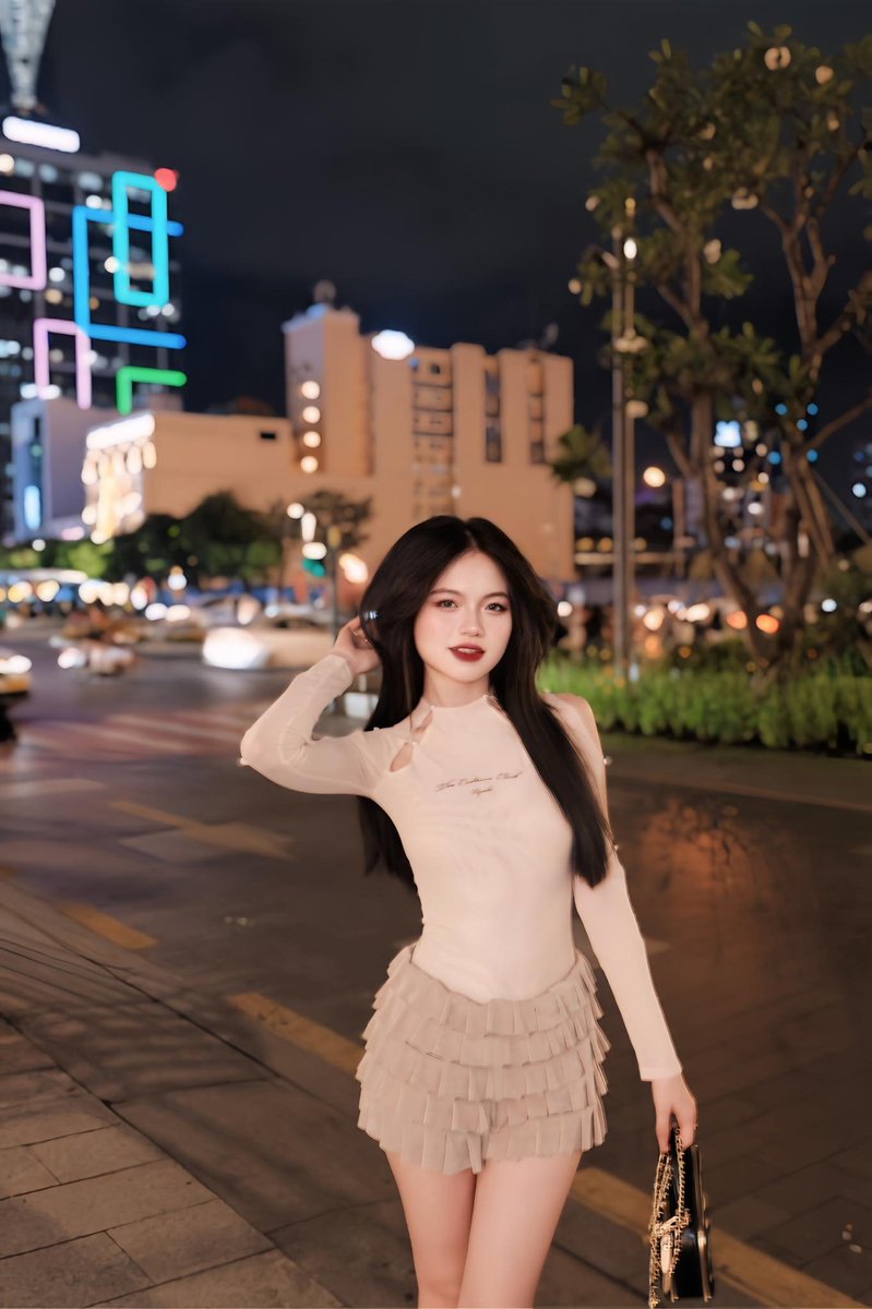 Phương Linh tweet media