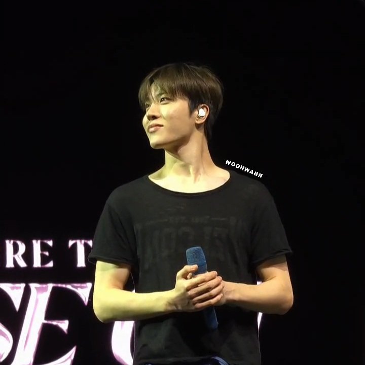 Revi🐮 tweet media