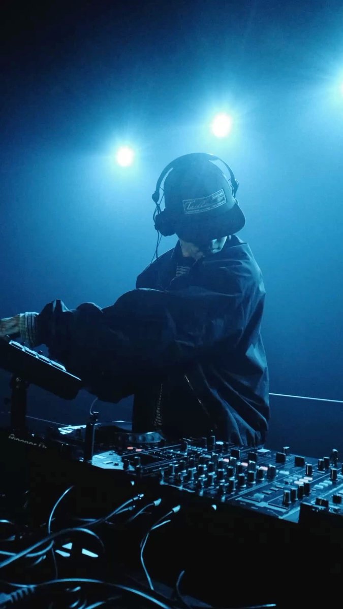 lin || where is Asia? tweet media