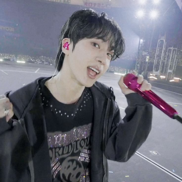 fun fact: jin often shows his cute side because his original demigod form would be too much for us mere mortals