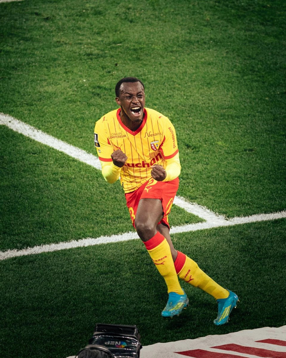 عكاظ الرياضية tweet media