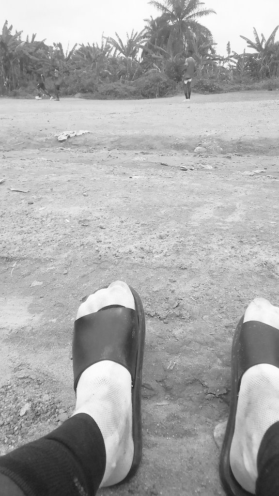 _AweAyomide's tweet photo. @ellabosslady_ I ball every Saturday morning🎈⚽ . https://t.co/YHUBZP8dNY