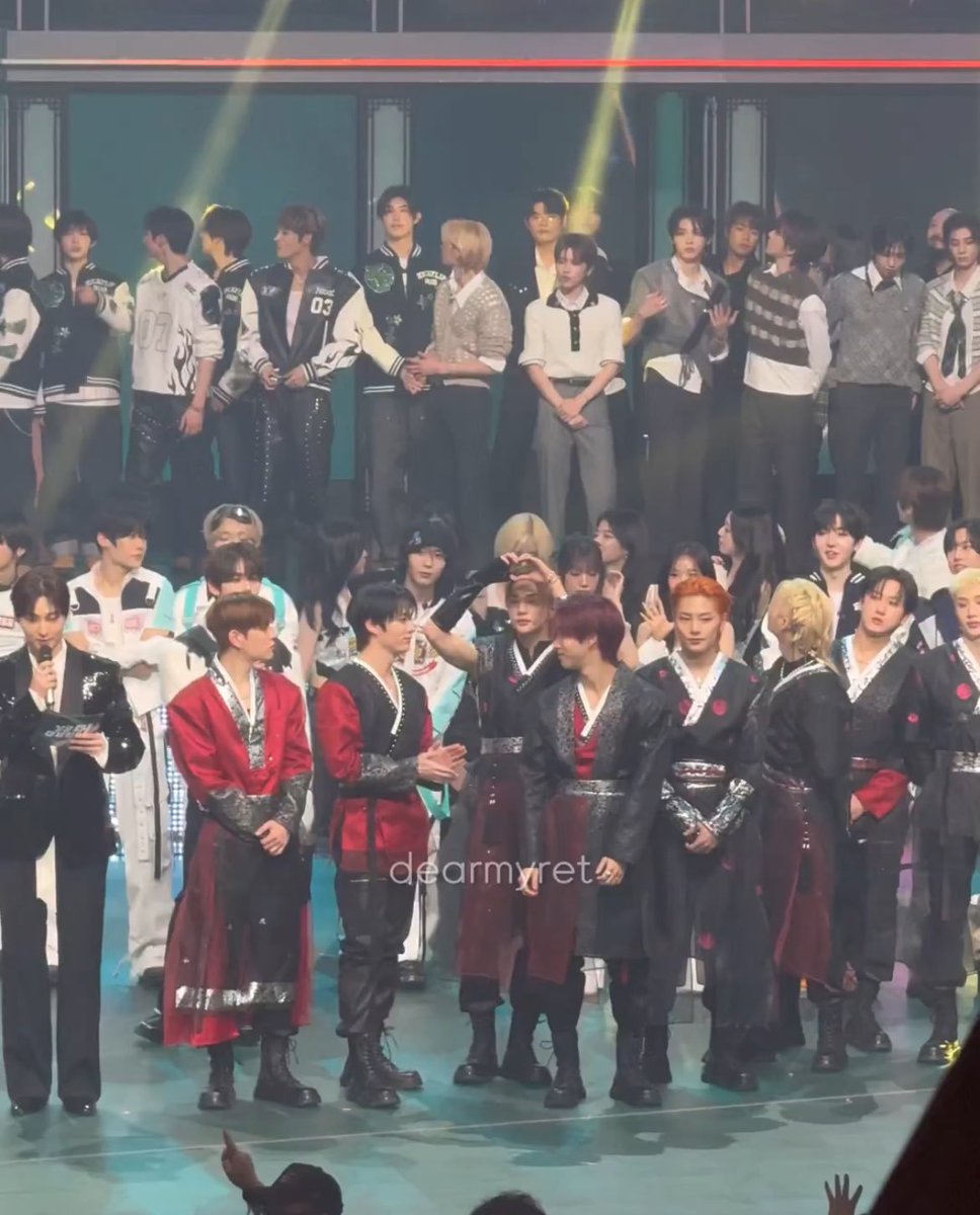 pica el poncho tweet media