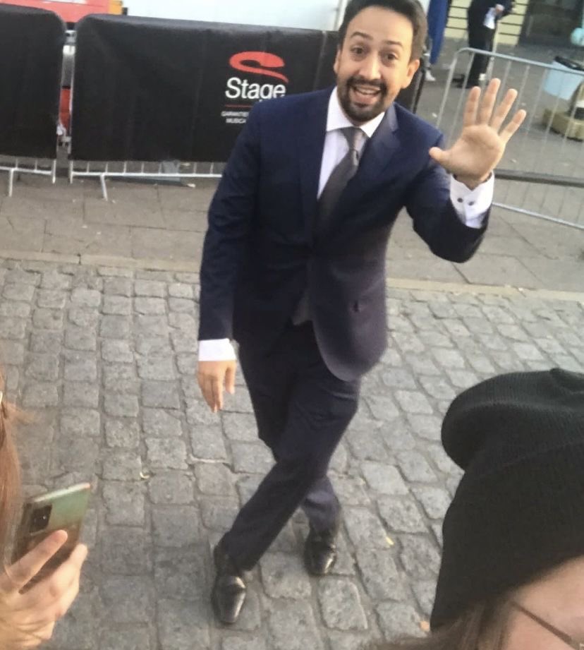 211cals's tweet photo. Me showing up to the family function knowing I’m 30 lbs lighter and 10x more depressed https://t.co/sh4fZF7dI2