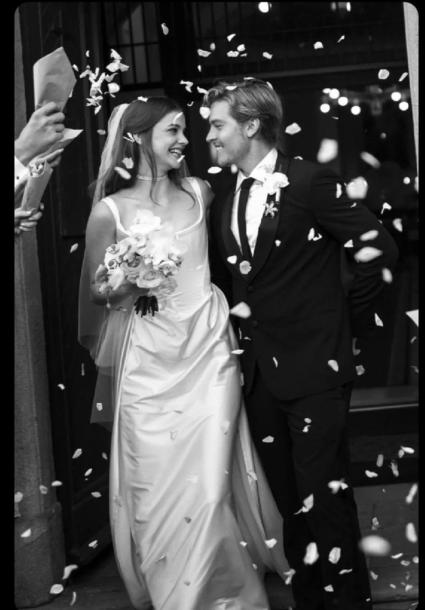 Eminent_minds tweet media