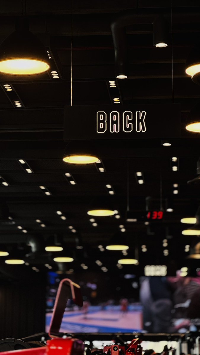 lostxinownmind's tweet image. #fleet :⚡️