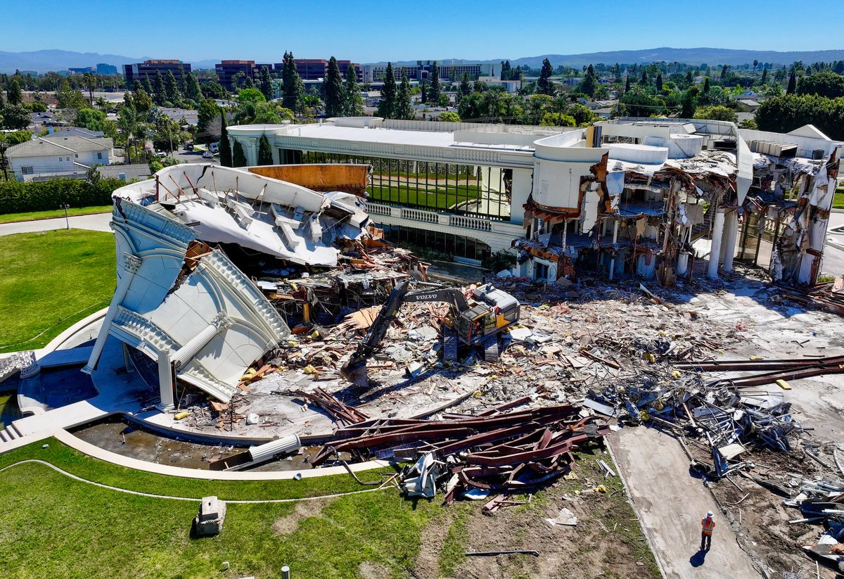 Protestia tweet media