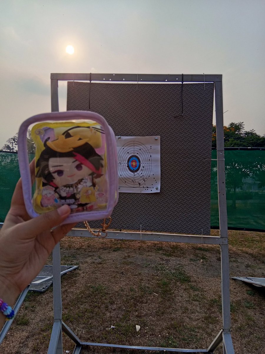 tried archery (for the first time) with shu 🙂‍↕️🏹