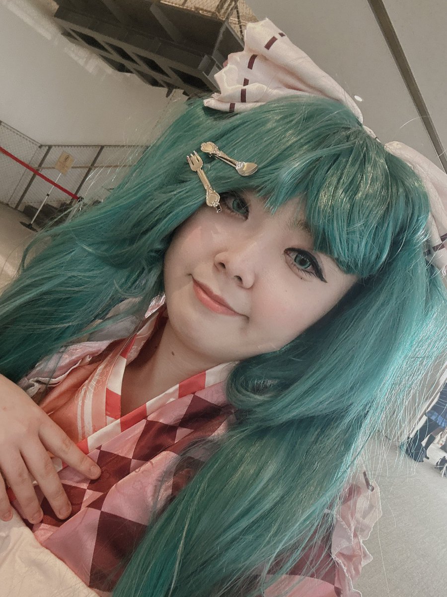 ローズコス垢 tweet media