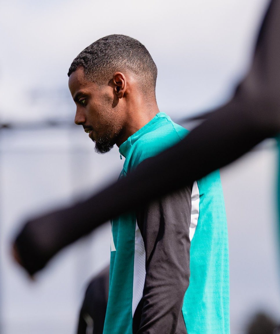 Tarzan🧌 tweet media