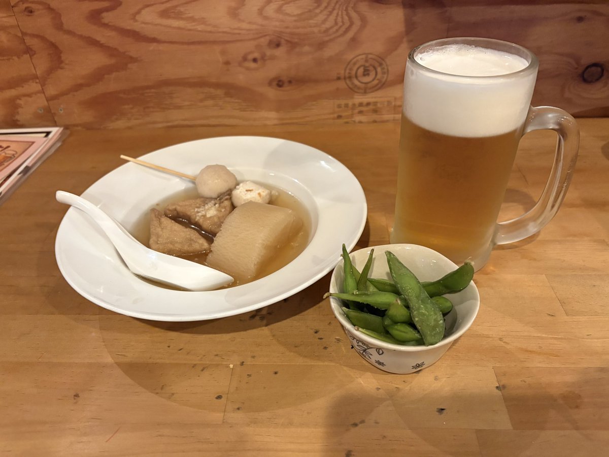 まことや tweet media