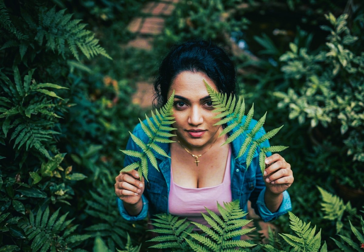 joziyarezi123's tweet image. Hi Lovely X-fam, Good Evening 🥰

Wild and free, just like the ferns.
Finding my center where the green meets the soul.
Rooted in the forest, reaching for the light.
Nature isn't a place to visit—it's home.
Model part #Me#wildphotography #DJStudio#naturalviibe.💚💞💙