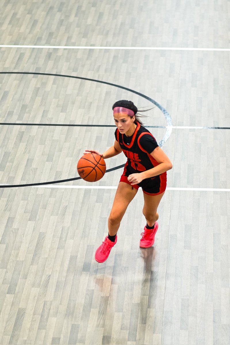 OhioFireBball's tweet photo. Day 1 🔥📸🔥 at @SelectEventsBB 
The Clash 

#BeTheSpark🔥 | #AllTheSmoke💨 https://t.co/zjQDN9fDRK