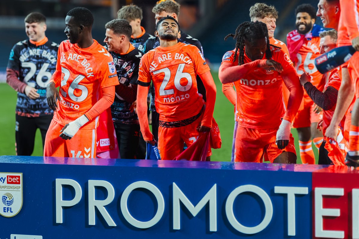 Romain Esse tweet media