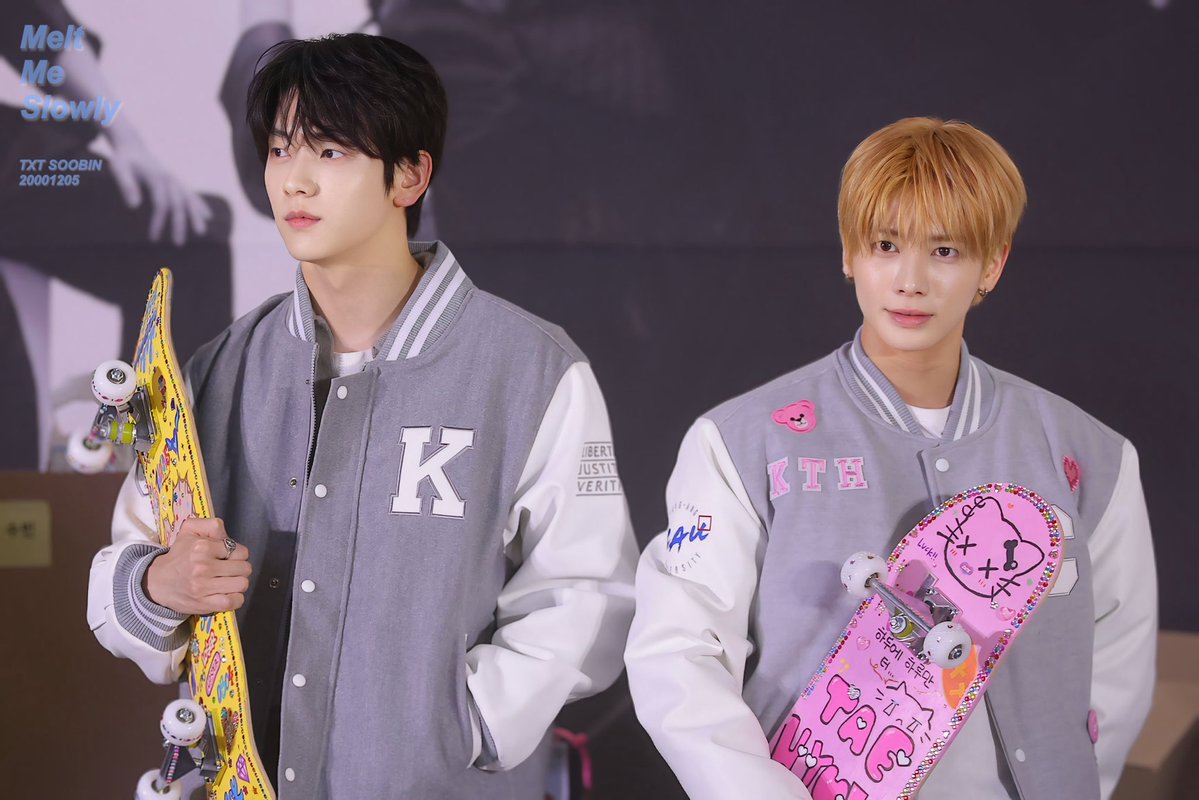 𝙈𝙚𝙡𝙩 𝙈𝙚 𝙎𝙡𝙤𝙬𝙡𝙮 tweet media