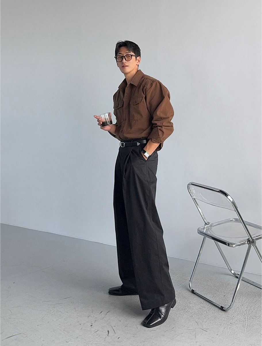 こういうシンプルなのに ちゃんと色気ある服が一番モテる