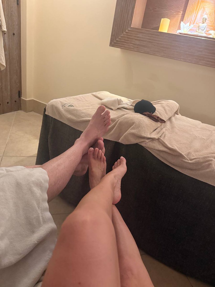 GoddessMiaBrat tweet media