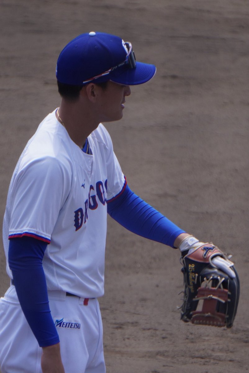 明日はスタメンだと良いなぁ😌昂弥の活躍に期待✌️
#中日ドラゴンズ
#石川昂弥