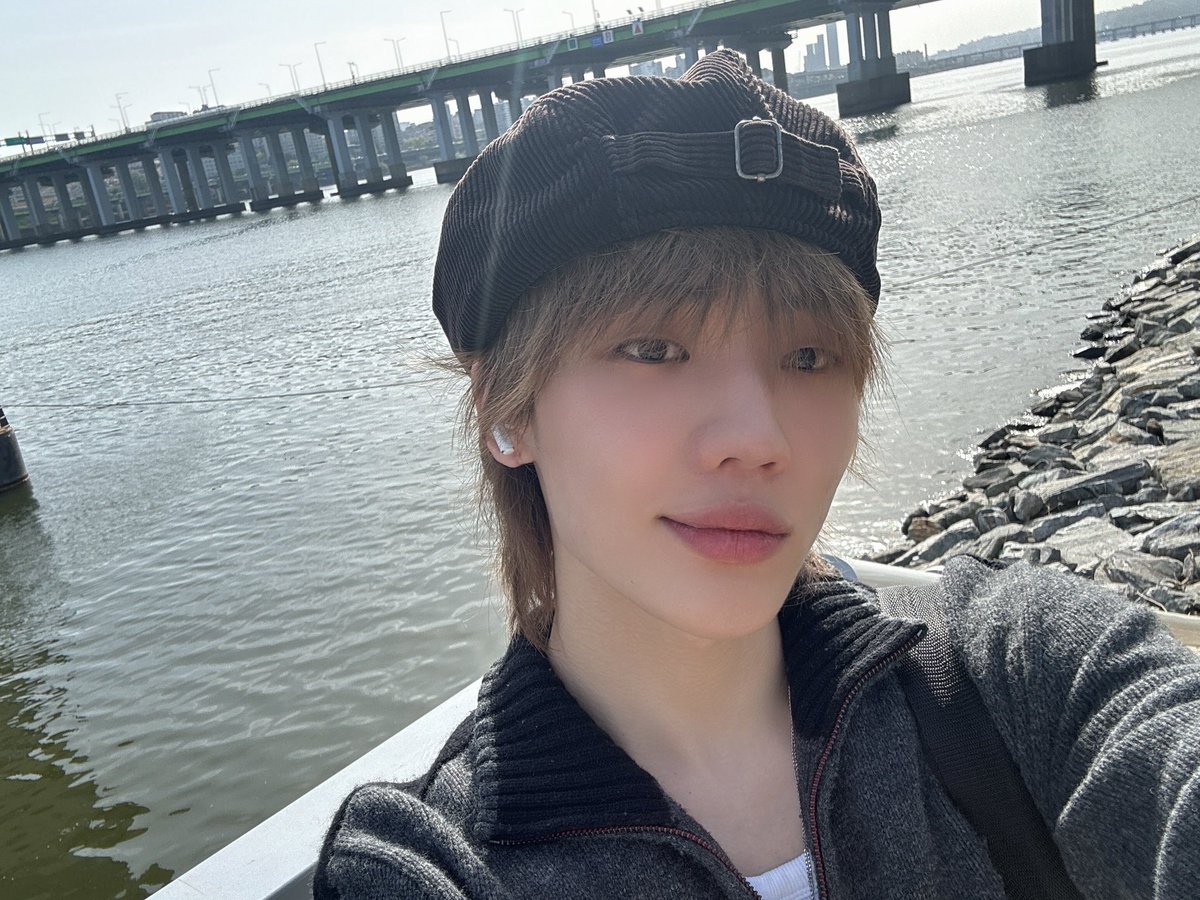 날씨가 좋아~~

#TNX
#천준혁 #JUNHYEOK