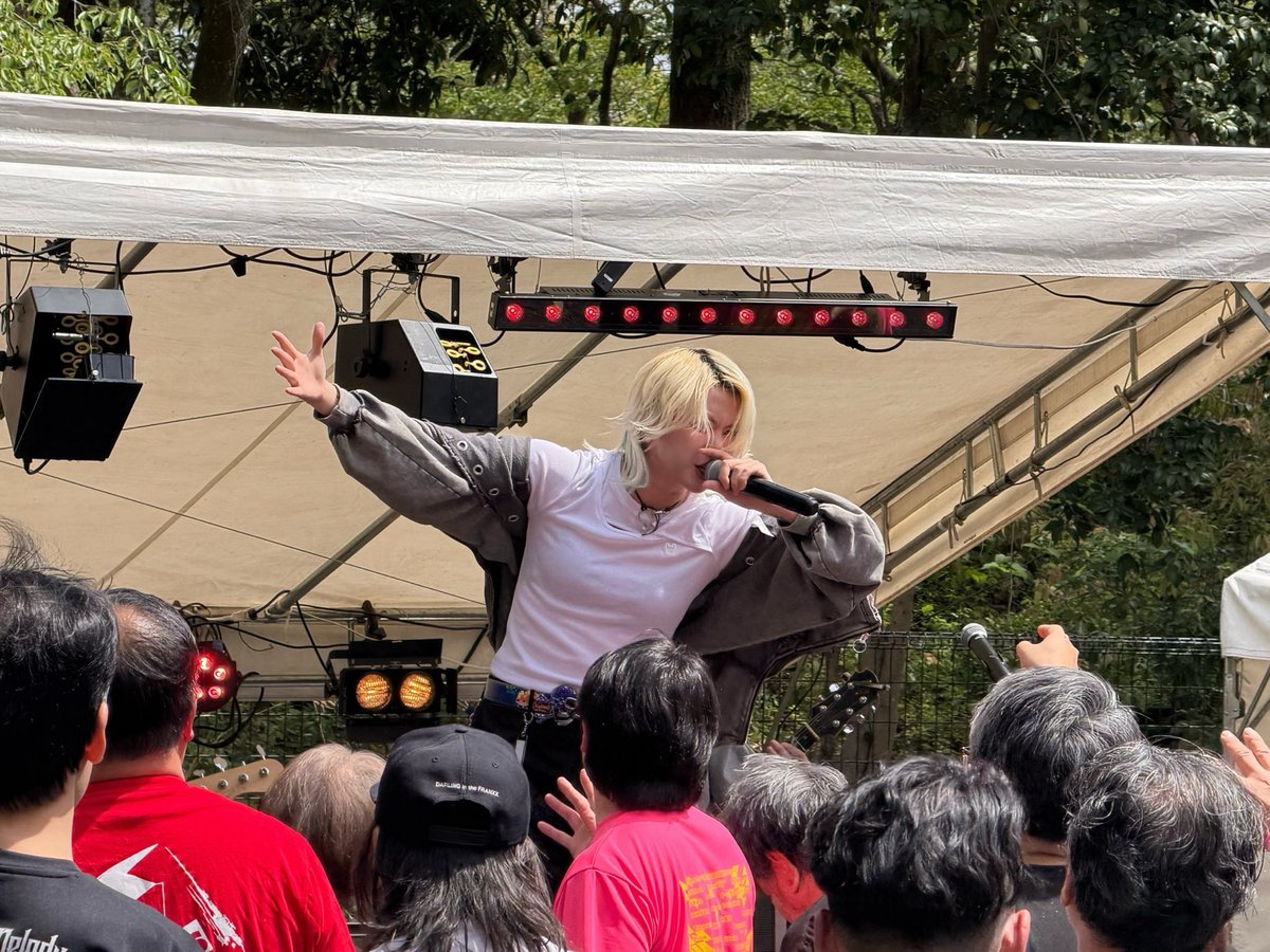 「Hotty&amp;Rhythm 2026 Spring Festival」
埼玉・所沢航空記念公園 野外ステージ
ありがとうございました✨✨

めちゃくちゃ楽しかった初の野外🔥🔥
また野外フェスやりたいっすね🔥🔥

早い時間から来てくれた皆様！！
本当に本当にありがとうございました😭🙇

次回！！
青の流星群は！

2026/4/28(火)