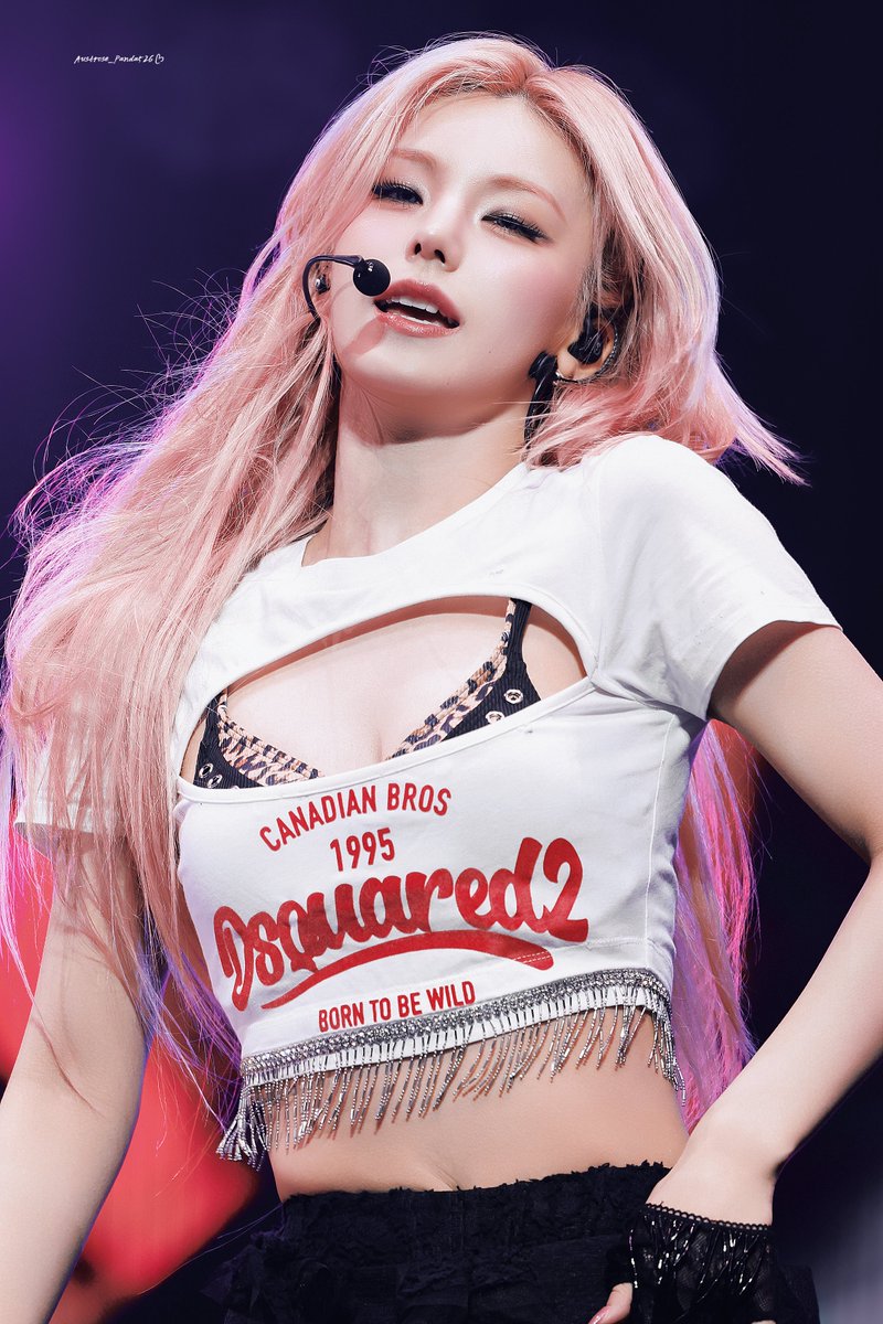 Panda526_YE's tweet image. 260417  WORLD TOUR Melbourne ᥫᩣ 

#YEJI #ITZY #예지 #있지