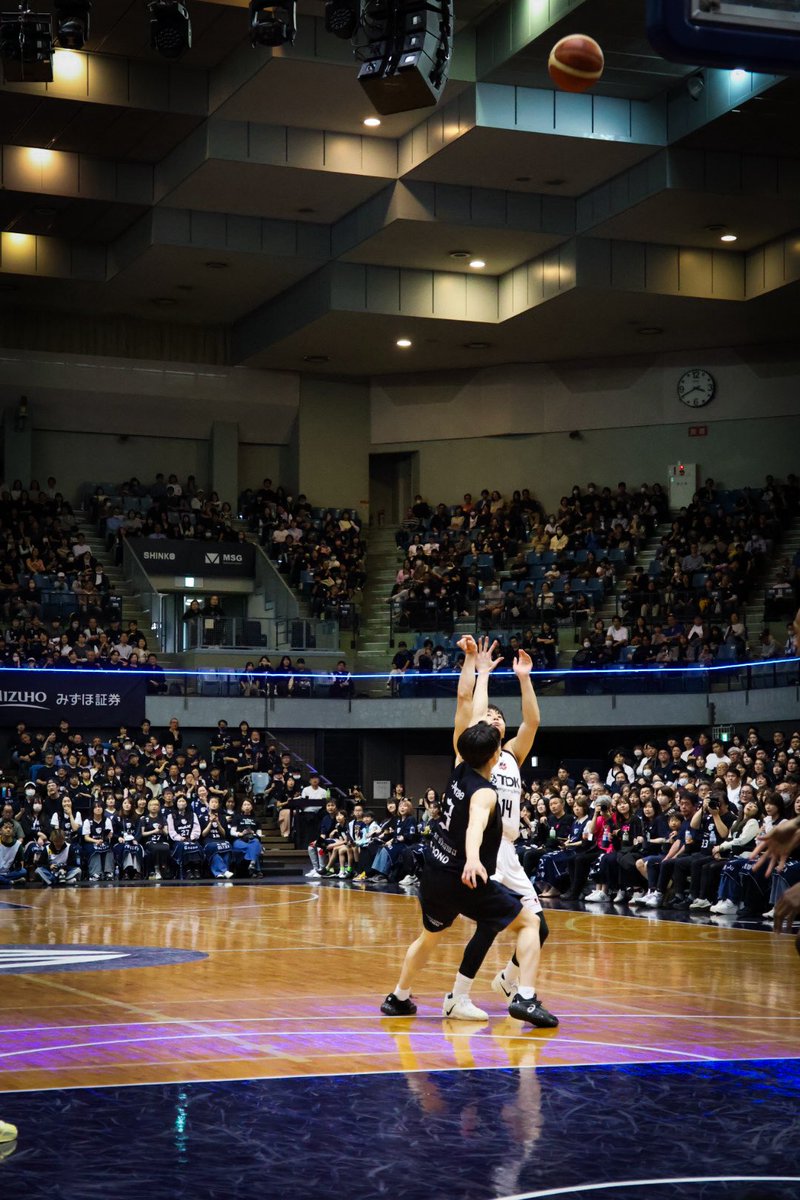 Mari🎶 tweet media