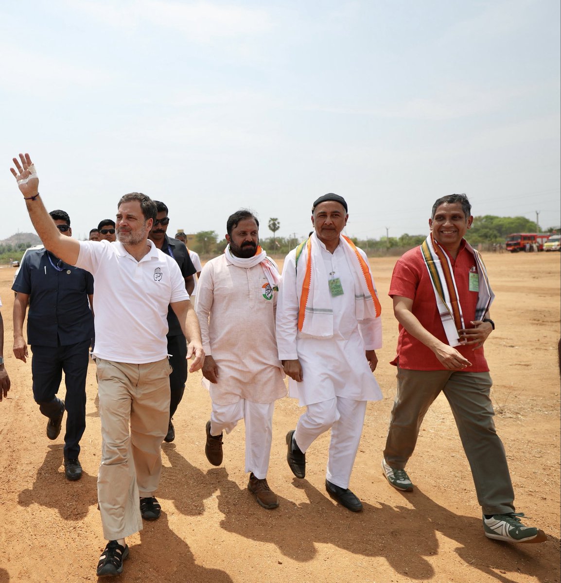 Praveen Chakravarty tweet media