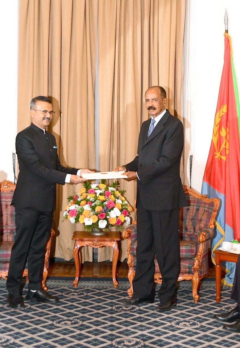 IndiaEritrea's tweet photo. 1/2
Amb Mr Raj Kamal presented Credentials to H.E. Mr Isaias Afwerki, President of the State of Eritrea on April 17, 2026. Amb conveyed greetings from Hon’ble President and Hon’ble Prime Minister of India to Hon’ble President of Eritrea and https://t.co/yHpKCxd1Wk