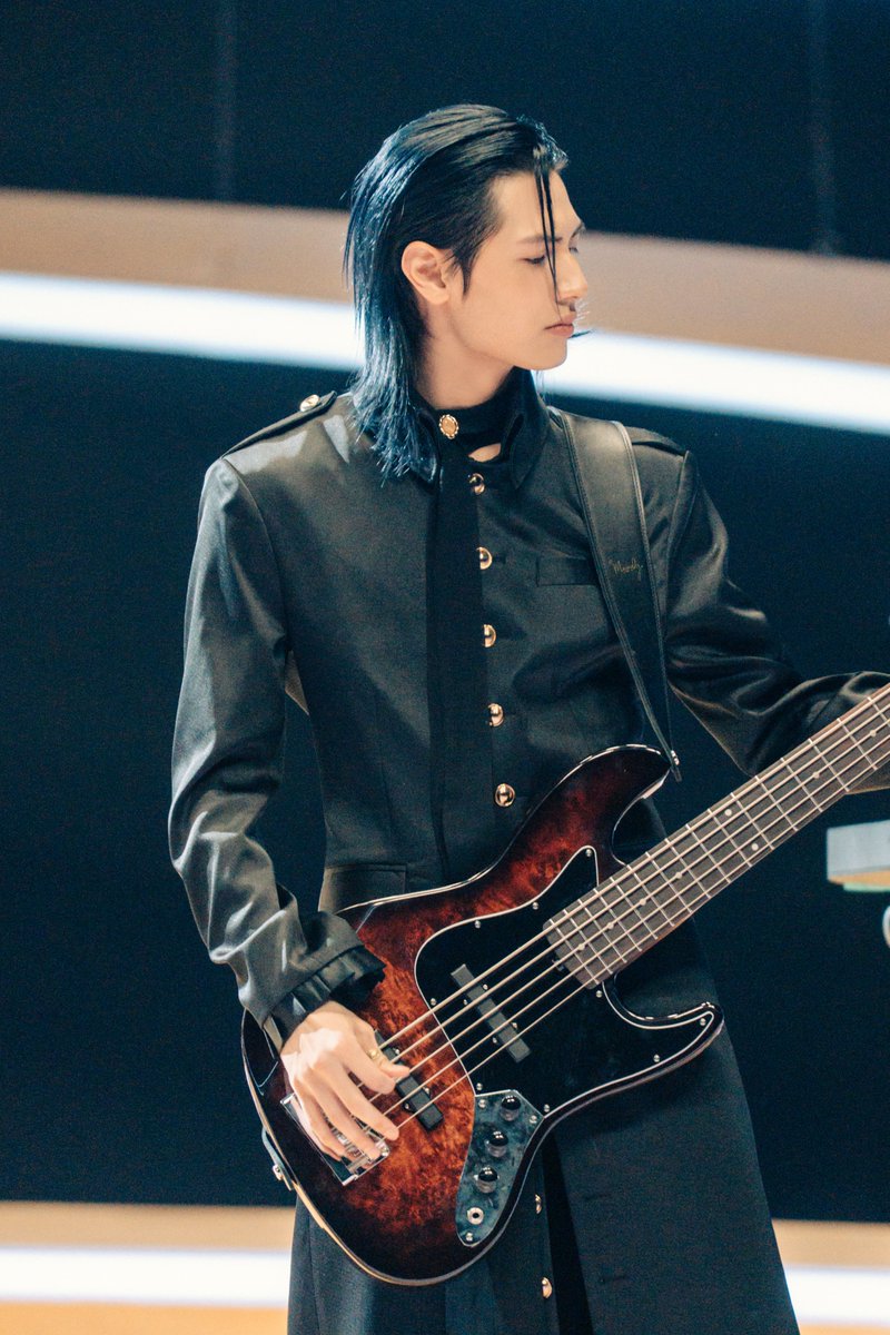 Xdinary Heroes tweet media