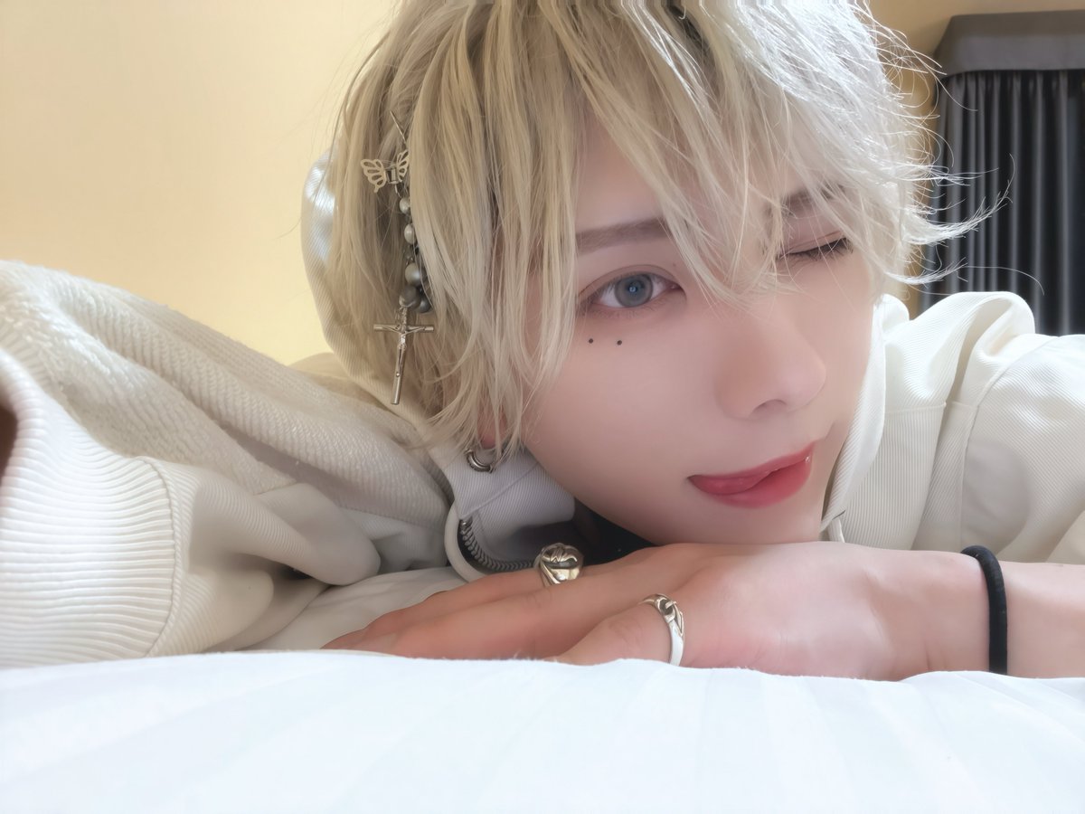 ゆそん tweet media