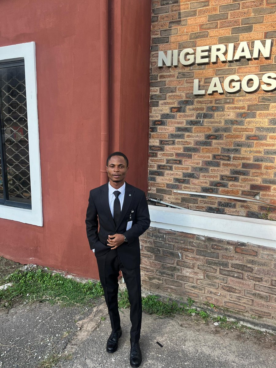 Ridwan 🍾®️ tweet media