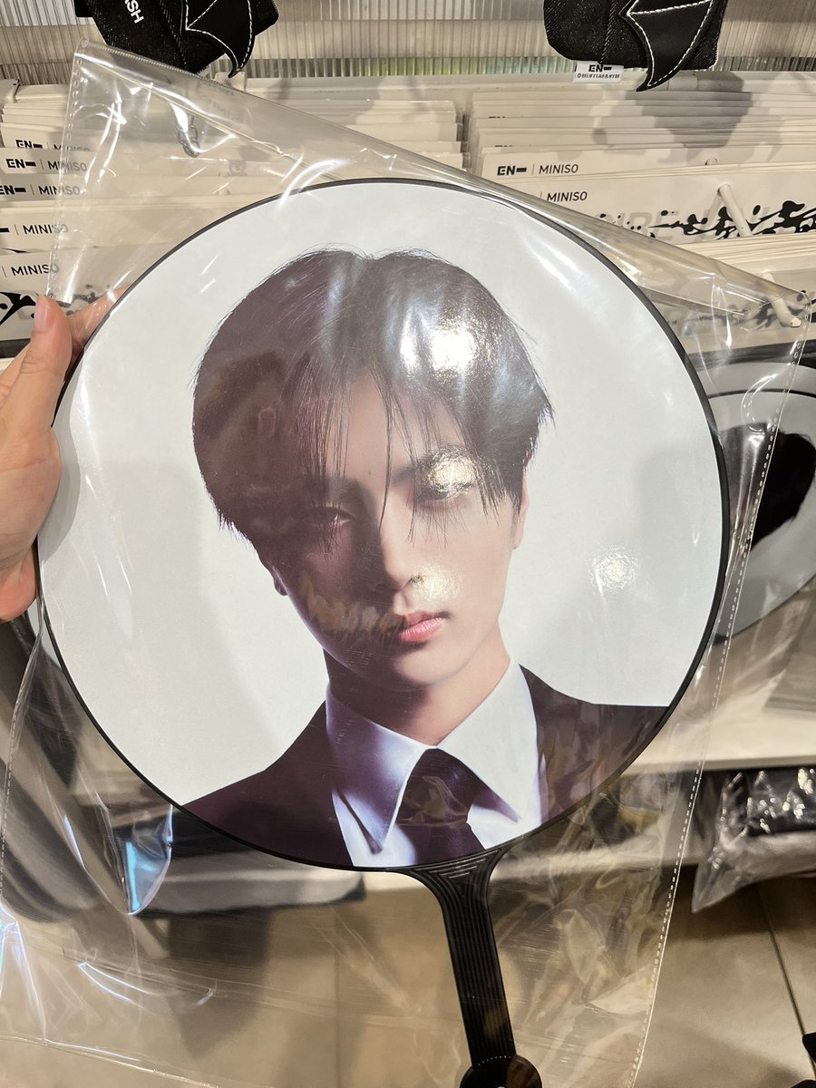 BLUEJAYS_CO's tweet image. ENHYPEN JAY’s items now at MINISO Philippines! 🐈‍⬛💚

#엔하이픈_제이 #제이 #ジェイ #ENHYPEN_JAY #JAY #엔하이픈 #ENHYPEN @ENHYPEN @ENHYPEN_members