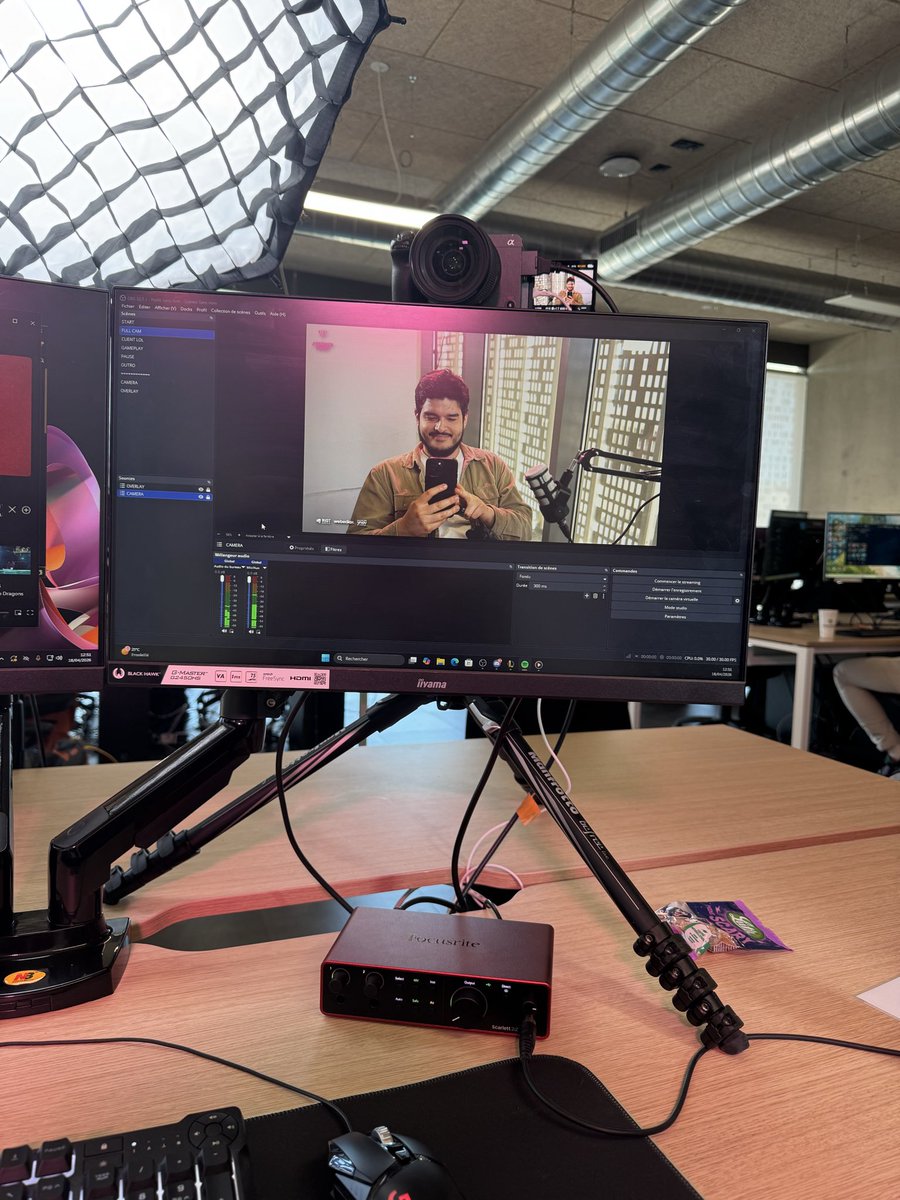 Shaunzpro's tweet photo. C'est parti pour l'open Qualifier #1 de @OpenTourFrance en direct eu @YnovCampus Montpellier ! 

https://t.co/ucfRS7xTBe 😃 https://t.co/LucAFKb915