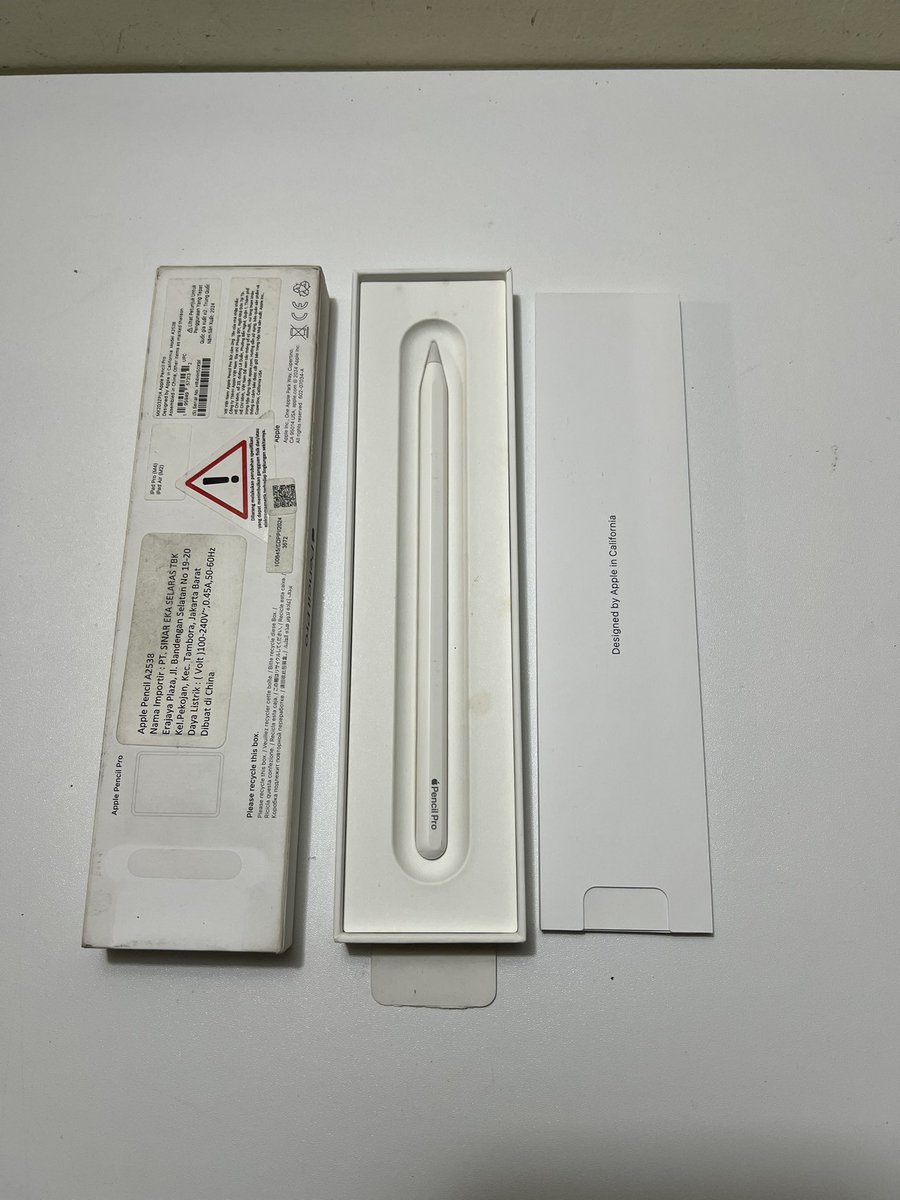 wts wtb saya jual iPad iPhone ya tweet media
