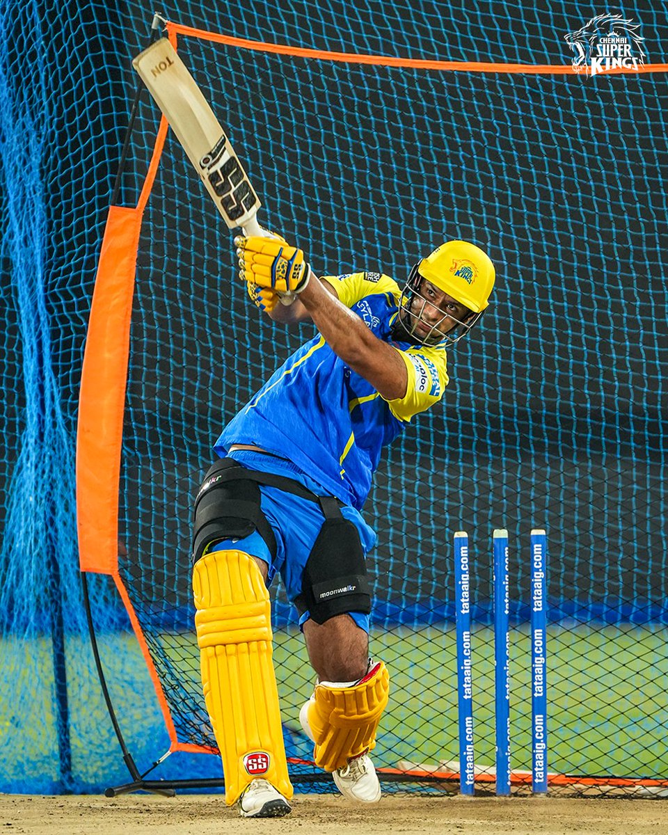 ChennaiIPL's tweet image. The Firing trio! 🔥

#WhistlePodu #SRHvCSK