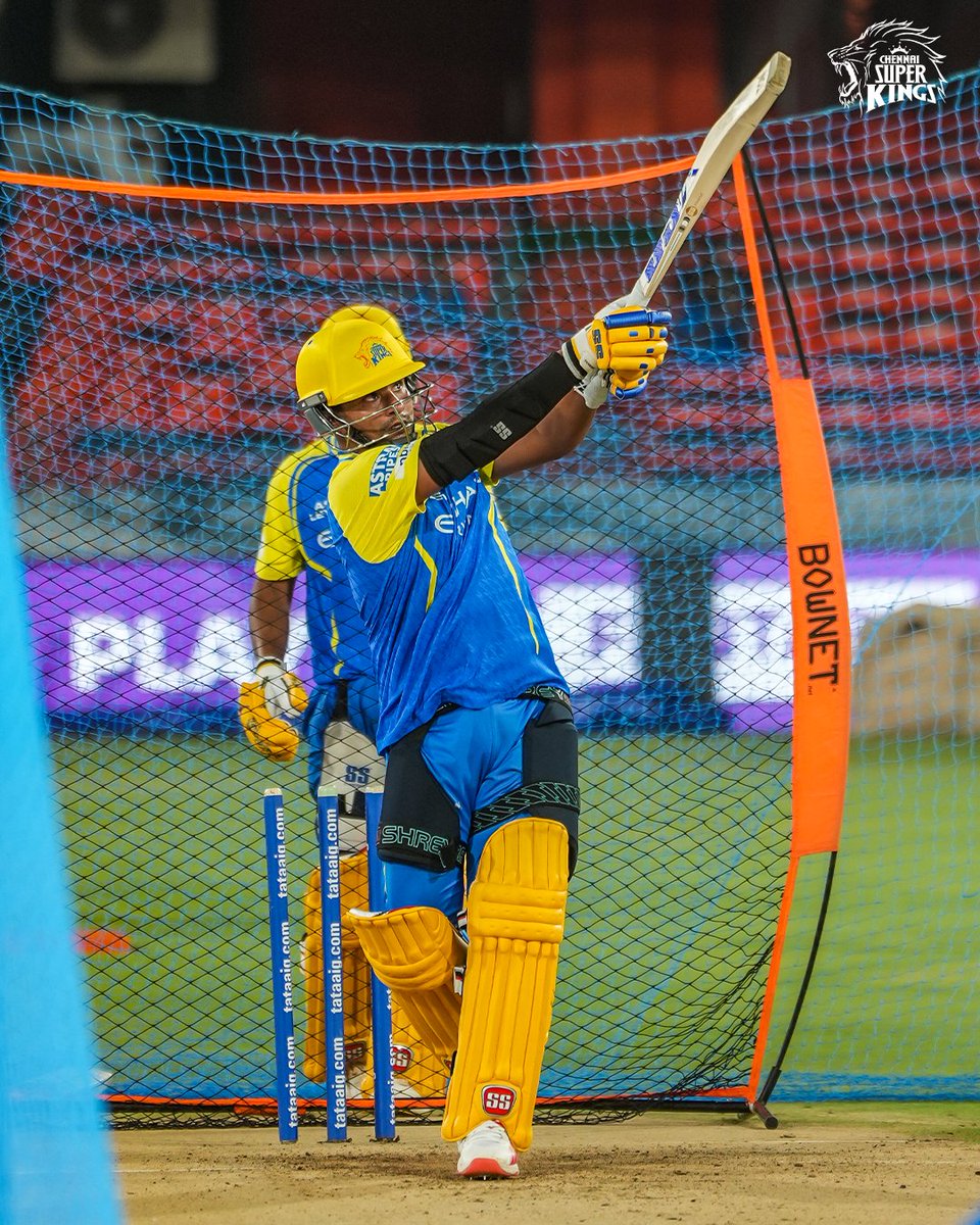 ChennaiIPL's tweet image. The Firing trio! 🔥

#WhistlePodu #SRHvCSK