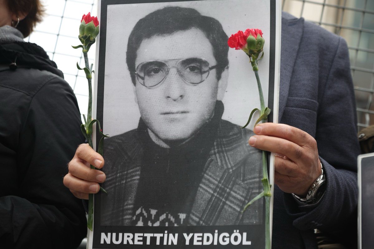1099.haftamızda, 45 yıldır etkili bir hukuk yolu bulamadığımız Nurettin Yedigöl dosyasını kamuoyu ile bir kez daha paylaşıyoruz.
#CumartesiAnneleri1099Hafta