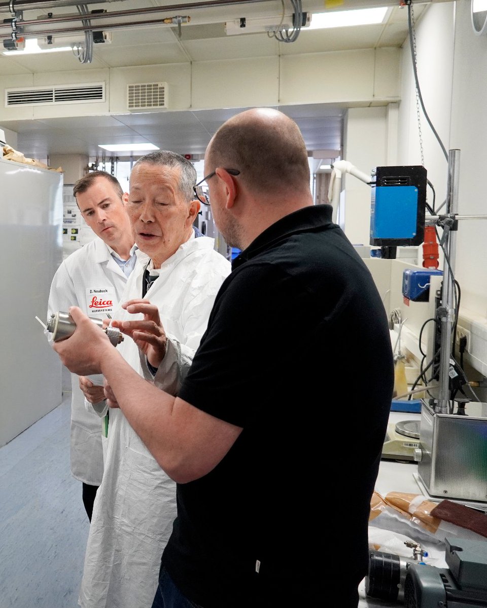LeicaMicro's tweet image. Improvement starts where work meets impact. At Kaizen events in Wetzlar, leaders joined as team members and side by side, they tested ideas and saw real results they were proud of. Solving problems together drives #operationalexcellence. #DanaherBusinessSystem