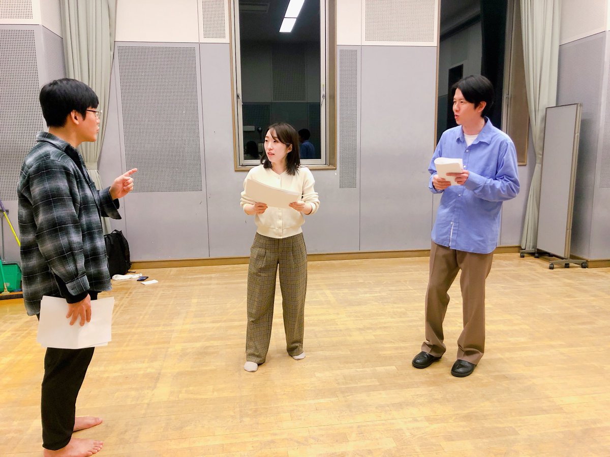 #中之島春の文化祭2026
匿名劇壇『ケープ・ドレープ・エスケープ』
台本の第三稿があがり、
あれこれ試しながら稽古しています。

とある美容室で殺された美容師。
現場には4人の男女。
全員怪しい 疑心暗鬼新作ミステリー！

5/4(月祝)Cブロック トリ前に出演です！
お見逃しなく！