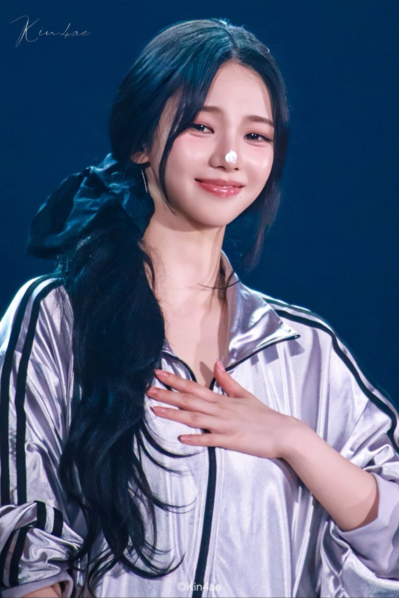 Kin4ae's tweet photo. 260411 aespa LIVE TOUR - SYNK : aeXIS LINE - in JAPAN - Kyocera Dome Osaka
#에스파 #aespa #카리나 #KARINA https://t.co/3XChmCHKdl