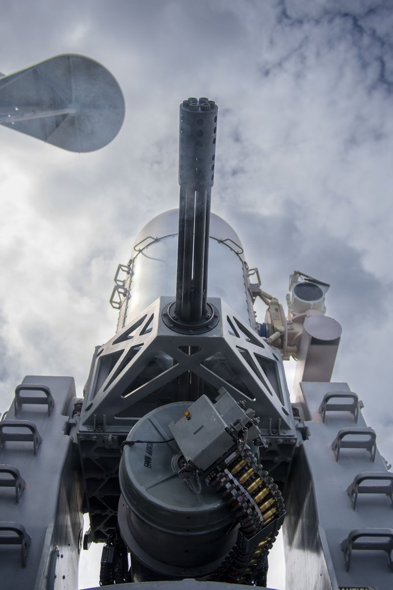 Locked in and locked on. 

USS Boxer unleashes a Phalanx CIWS during a heavy live-fire exercise. Constant preparation and raw firepower maintain regional peace against any threat.

#NavyLethality | #US7thFleet https://t.co/XbHnWXnepw