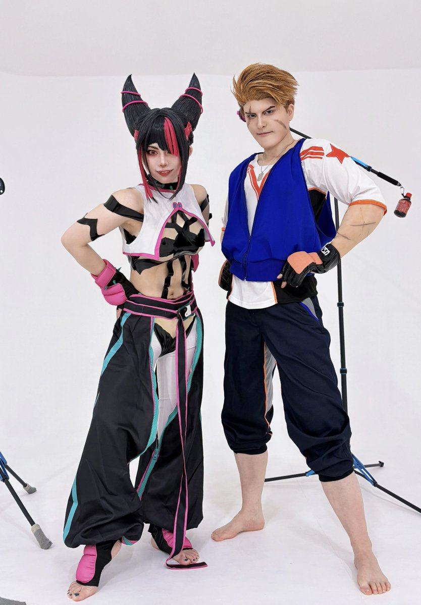 漣さんルークとスト6撮影でした！
ルークが隣にいるの嬉しくて歯茎乾いた😄
めっちゃ男前すぎる〜！1日ありがとう♡