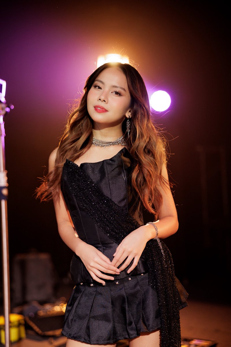 🌟『ＨøＳＨī』 🎞 #INFINITY🐦‍🔥 tweet media