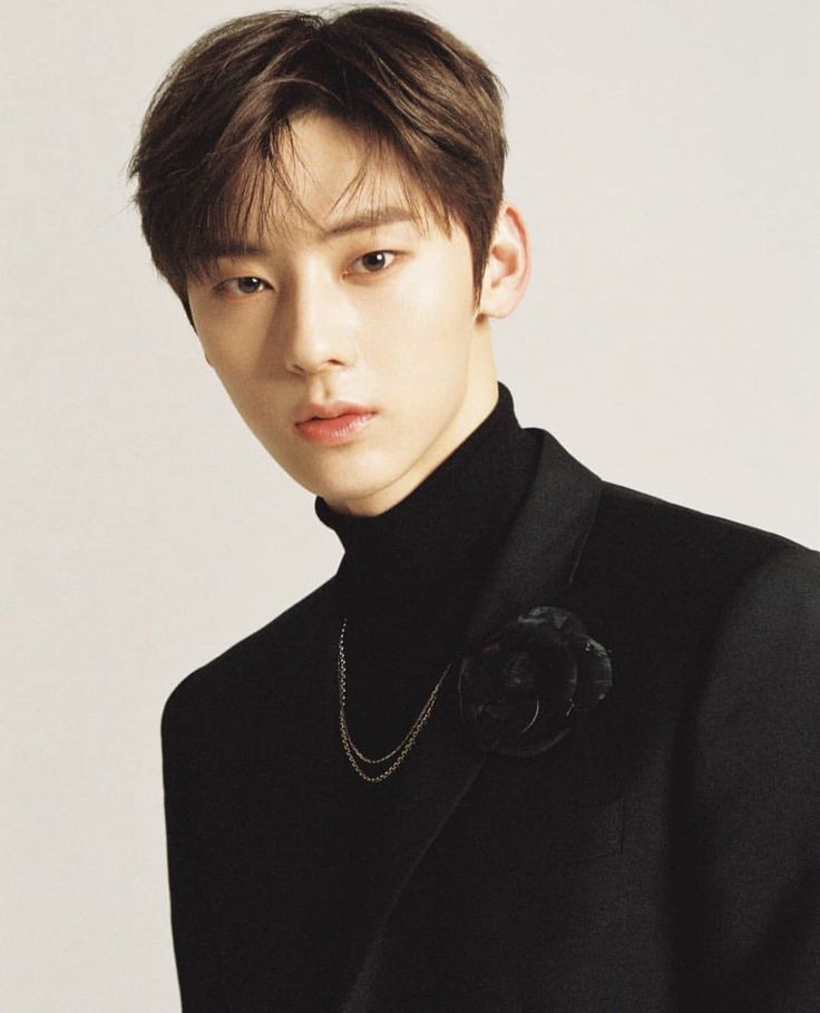 ♡ 𝑠𝑎𝑛𝑑𝑟𝑎𝑎 ♡ tweet media