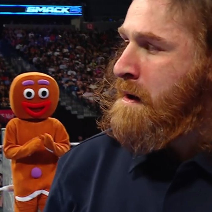 AmusingLuis 🔔 tweet media